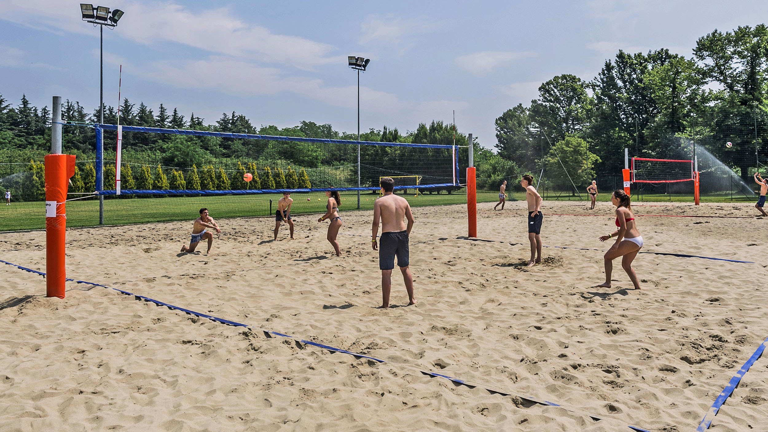 idea_village-beach_volley.jpg Beach Volley a Idea Village